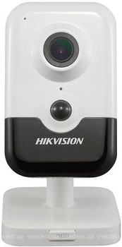 Фото Hikvision DS-2CD2423G0-IW (2.8mm)