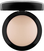 Фото M.A.C Mineralize Skinfinish Natural Light