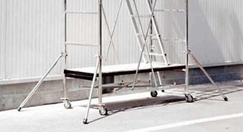 Фото Svelt база зі стопронимі колесами і стабілізатори вишки-тури Svelt Cervino (TCERV010F)