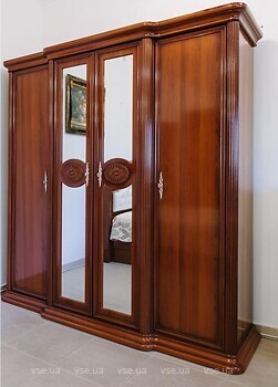 Фото Софія Валенсія