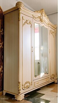 Фото София Милан