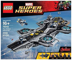 Фото LEGO Super Heroes Авіаносець Месників (76042)