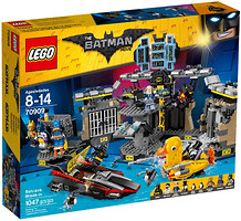 Фото LEGO Batman Нападение на Бэтпещеру (70909)