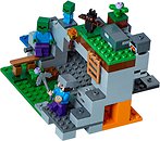 Фото LEGO Minecraft Печера зомбі (21141)