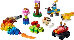 Фото LEGO Classic Базовый набор кубиков (11002)