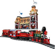 Фото LEGO Disney Поїзд і вокзал (71044)