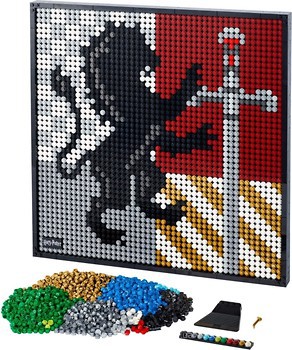 Фото LEGO Harry Potter Hogwarts Crest (31201)