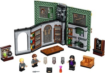 Фото LEGO Harry Potter Кабінет зіллєваріння (76383)