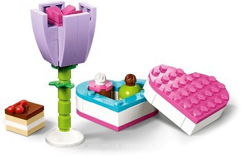 Фото LEGO Friends Коробка шоколаду і квітів (30411)