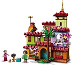 Фото LEGO Disney Будинок сім'ї Мадрігал (43202)
