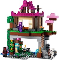 Фото LEGO Minecraft Площадка для тренировок (21183)