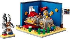 Фото LEGO Ideas Космические картонные приключения (40533)