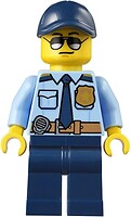 Фото LEGO City Police Officer - Male, Dark Blue Tie and Gold Badge, Sunglasses (cty0981)