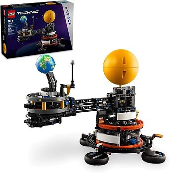 Фото LEGO Technic Земля та Місяць на орбіті (42179)