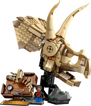 Фото LEGO Jurassic World Скам'янілості динозаврів: череп трицератопса (76969)