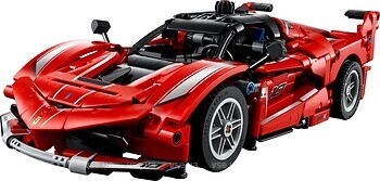 Фото LEGO Technic Ferrari FXX K (42212)