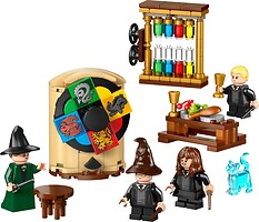 Фото LEGO Harry Potter Замок Гоґвортс: Церемонія розподілу по факультетах (76460)