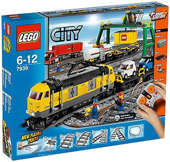Фото LEGO City Товарний поїзд (7939)