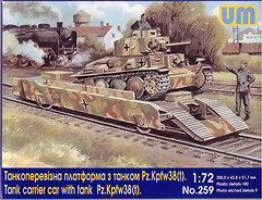 Фото UniModels Car with Pz.Kpfw.38t (UM259)