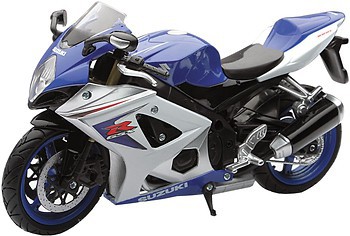 Фото New Ray Suzuki GSX-R1000 (57005)