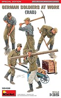 Фото MiniArt German Soldiers at Work RAD Special Edition (MA35408)