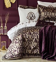 Фото Karaca Home Morocco Purple-Gold двоспальний Євро з покривалом 260x270 + плед 220x240