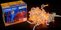 Фото Delux Icicle 108 LED 2x1 м білий/жовтий IP44 (90015179)