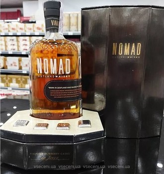 Фото Nomad Outland Whisky 0.7 л в подарочной коробке с 4 кубиками