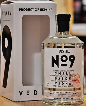 Фото Staritsky & Levitsky Distil N9 0.7 л в подарунковій коробці