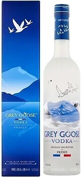 Фото Grey Goose Vodka 0.7 л в подарунковій упаковці