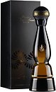 Фото Clase Azul Gold 0.7 л в подарочной упаковке