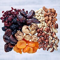 Фото Kuragam фруктово-горіхове асорті кеш'ю, фундук, мигдаль, бразильський горіх, курага, фініки, інжир, журавлина 800 г